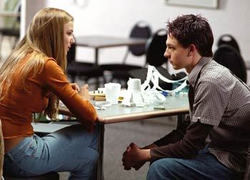 Amy and Ephram in the cafeteria