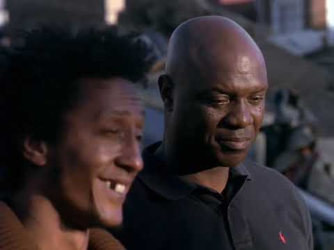 Bubbles (out of focus) and Colvin on The Wire